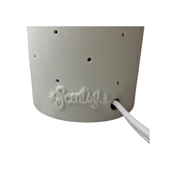 Scentsy Rustic Wire Cage Electric Wax Warmer - White Ceramic - 25W - Picture 8 of 8